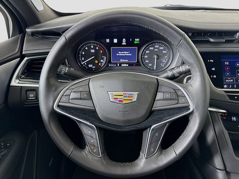 New 2025 Cadillac XT5 Premium Luxury w/ Technology Package image 11