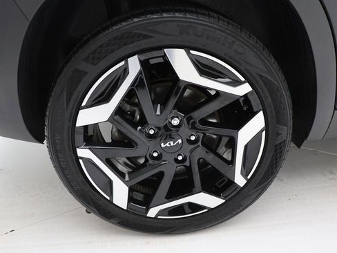 Used 2024 Kia Seltos SX image 10