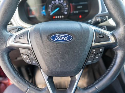 Used 2019 Ford Edge SEL w/ Equipment Group 201A AWD/4WD image 16