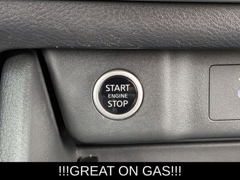 Used 2021 Nissan Rogue S FWD image 24