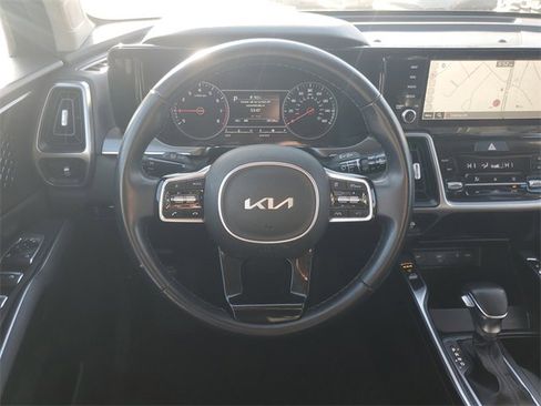Certified 2023 Kia Sorento S w/ Panoramic Sunroof Package image 10