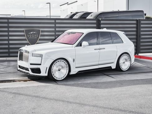 Used 2025 Rolls-Royce Cullinan image 6