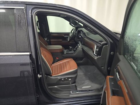 Used 2023 GMC Sierra 1500 Denali Ultimate image 15
