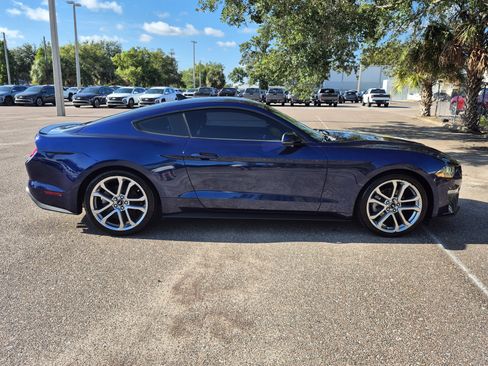 Used 2020 Ford Mustang Premium w/ Equipment Group 201A RWD image 9
