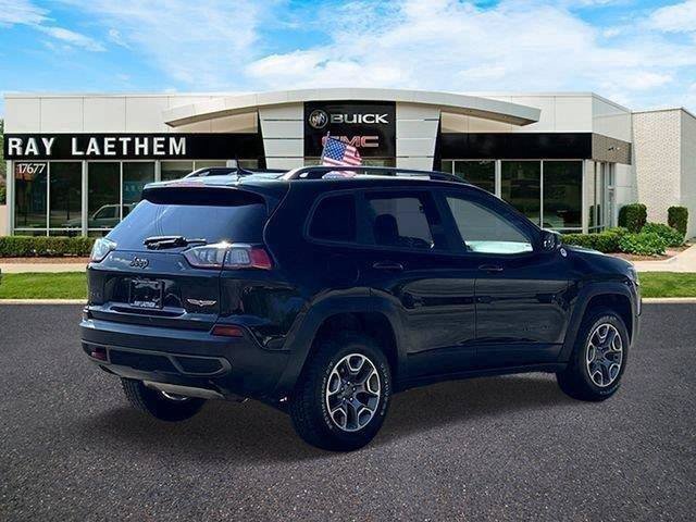 Used 2020 Jeep Cherokee Trailhawk w/ Cold Weather Group AWD/4WD image 5