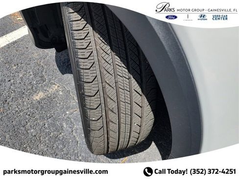 Used 2024 Mercedes-Benz EQB 250+ image 31