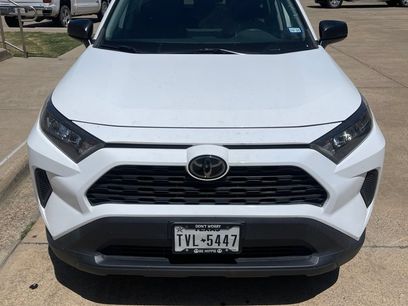 Used 2020 Toyota RAV4 LE