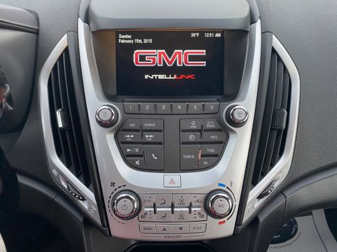 Used 2017 GMC Terrain SLT image 13