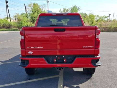 Used 2022 Chevrolet Silverado 1500 Custom AWD/4WD image 5