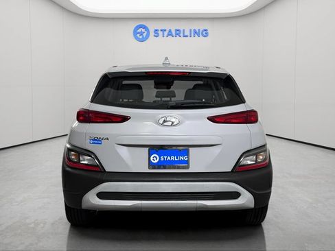 Used 2022 Hyundai Kona SE FWD image 7