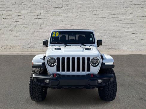 Used 2020 Jeep Gladiator Rubicon image 2