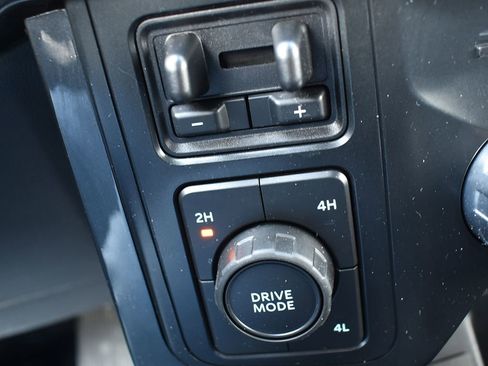 Used 2022 Ford F150 XLT w/ Equipment Group 302A High image 25