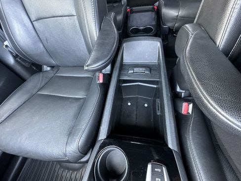 Used 2022 Honda Pilot Elite image 21