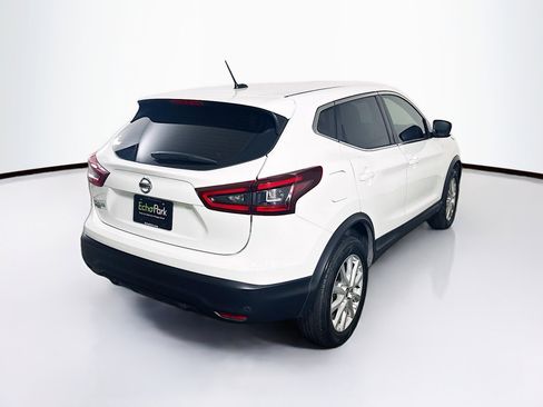 Used 2022 Nissan Rogue Sport S FWD image 9