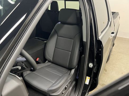 New 2026 GMC Sierra 1500 SLT w/ SLT Convenience Package image 29