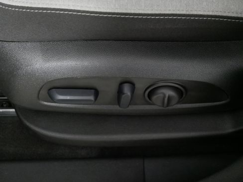 Used 2024 Chevrolet Equinox LS w/ LS Convenience Package FWD image 20