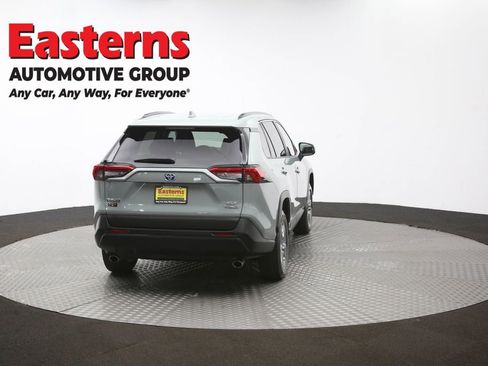 Used 2022 Toyota RAV4 XLE image 39