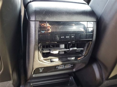 Certified 2023 Jeep Grand Cherokee L Laredo image 12