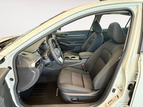 New 2026 Nissan Altima 2.5 SV FWD image 23