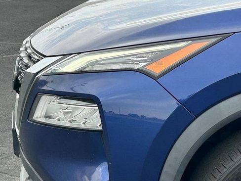 Used 2021 Nissan Rogue SL AWD/4WD image 11