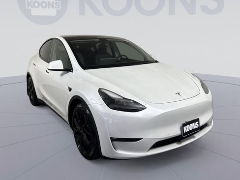Used 2022 Tesla Model Y Performance image 10
