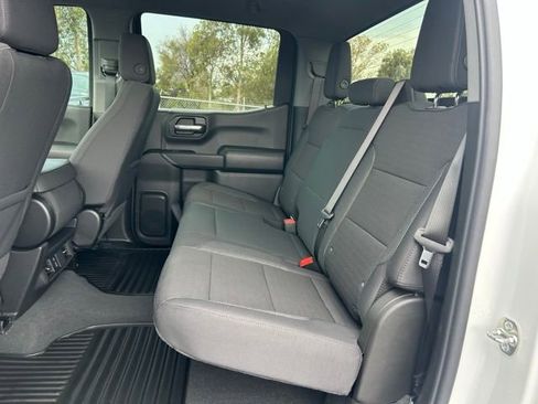 Used 2026 Chevrolet Silverado 1500 Custom w/ Turbomax Blackout Package image 17