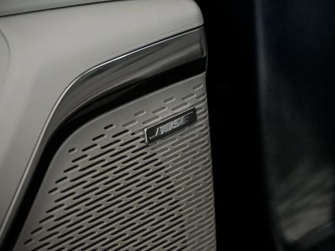 New 2026 GMC Acadia Denali image 7