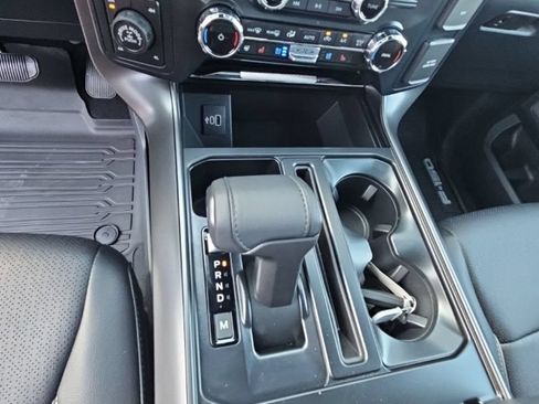 Used 2026 Ford F150 Lariat w/ Equipment Group 501A Mid AWD/4WD image 19