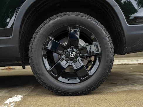 Used 2025 Honda Ridgeline Black Edition image 15