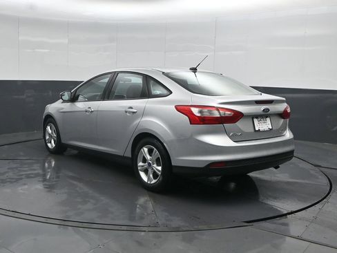 Used 2013 Ford Focus SE FWD image 8