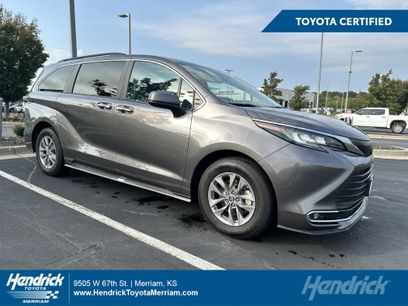 Certified 2023 Toyota Sienna XLE