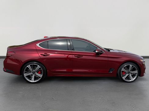 Used 2024 Genesis G70 3.3T Advanced image 6