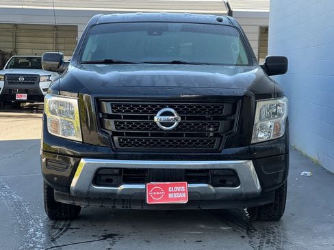 Used 2021 Nissan Titan SV w/ SV Convenience Package image 11