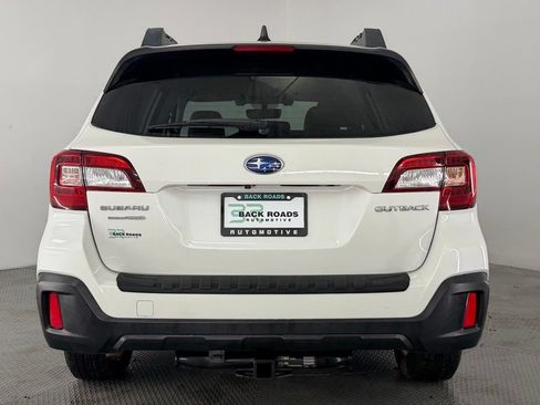 Used 2018 Subaru Outback 2.5i Premium AWD/4WD image 8