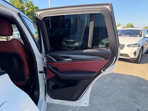 Used 2022 BMW X3 sDrive30i w/ M Sport Package RWD image 27