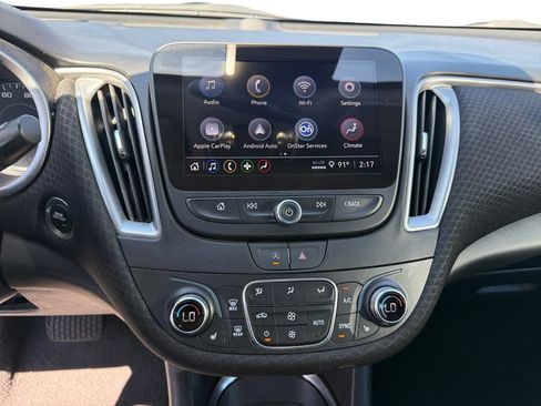 Used 2025 Chevrolet Malibu LT FWD image 19