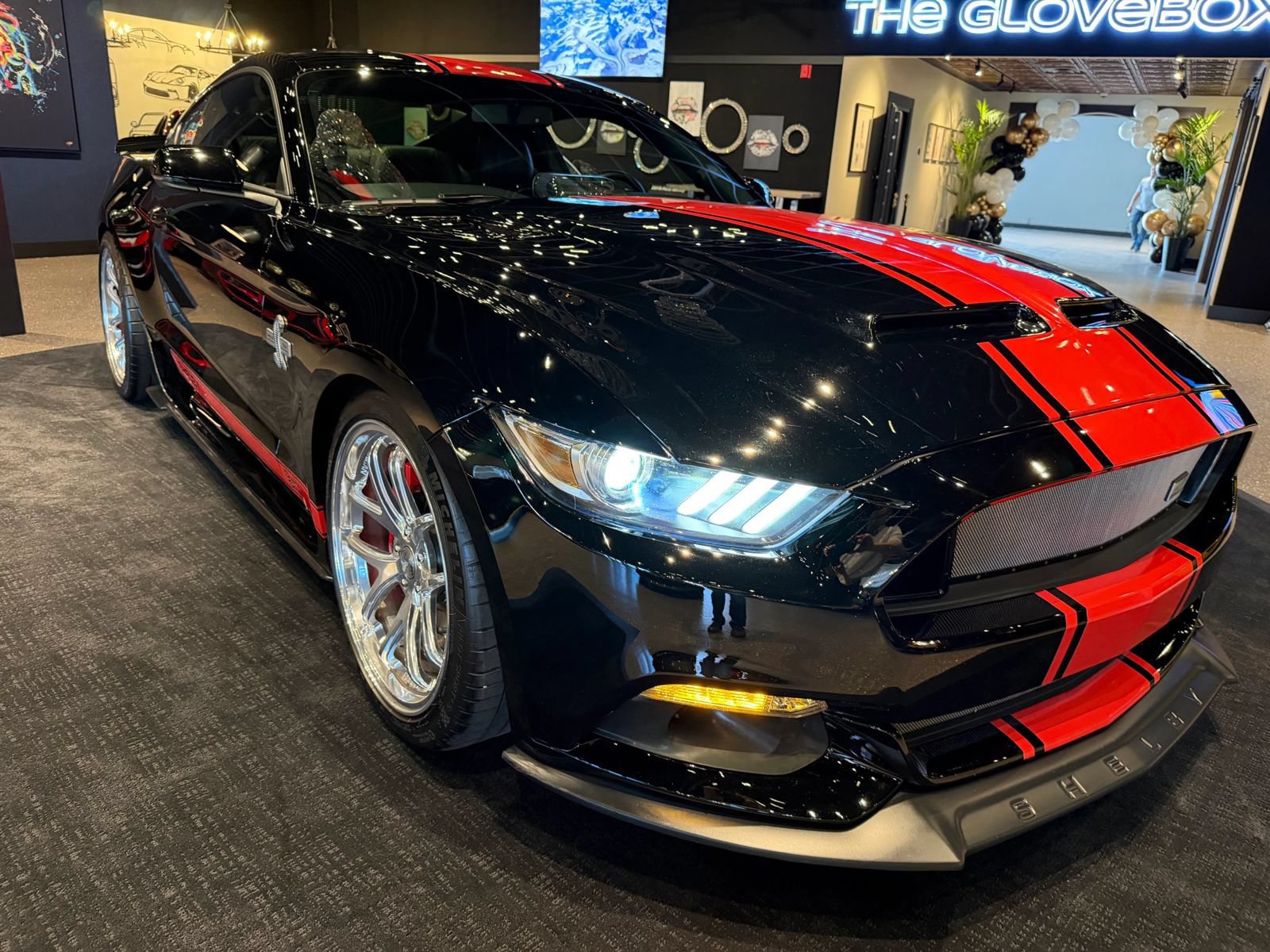 Used 2017 Ford Mustang GT Premium RWD image 7