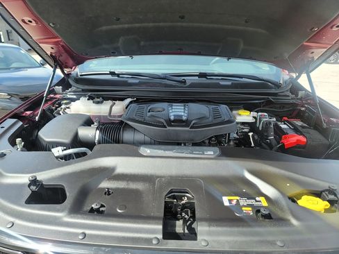 Used 2025 Jeep Wagoneer Series II image 9