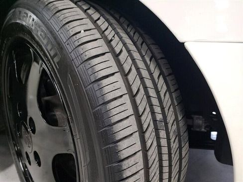 Used 1987 Porsche 944 Turbo image 26