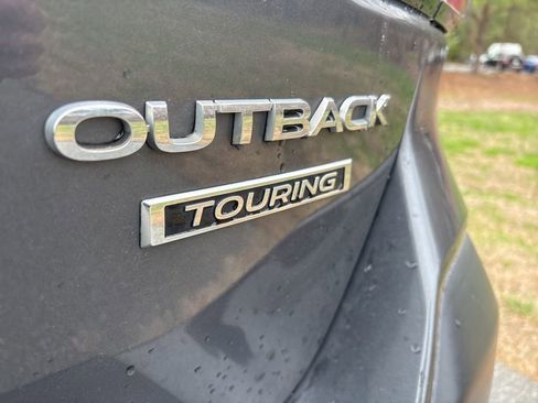 Used 2021 Subaru Outback Touring w/ Popular Package #2 image 17
