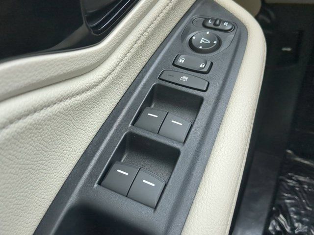 New 2026 Honda Odyssey Touring image 23