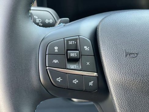 New 2025 Ford Maverick Lobo image 8