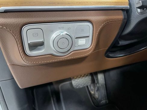 Certified 2024 Mercedes-Benz GLE 350 4MATIC image 19