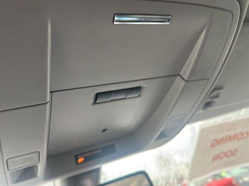 Used 2018 Chevrolet Silverado 1500 LT w/ LT Eassist Package image 16