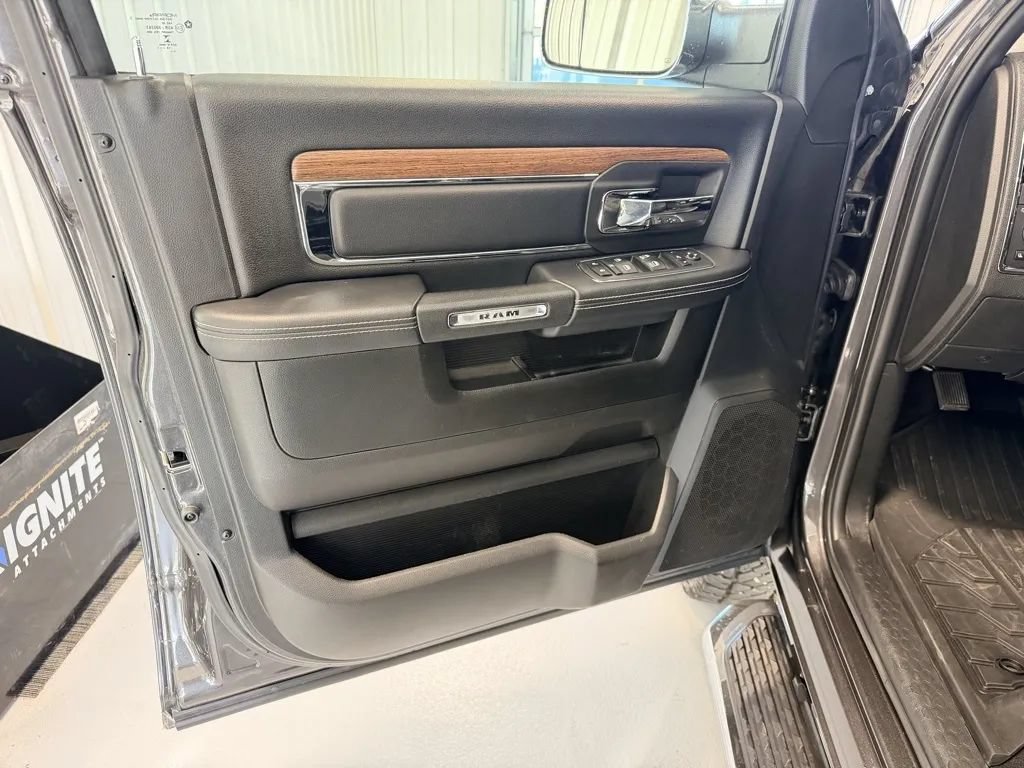 Used 2018 RAM 2500 Laramie w/ Off Road Package AWD/4WD image 29