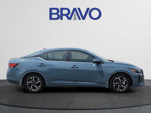 Used 2025 Nissan Sentra SV w/ All-Weather Package FWD image 5