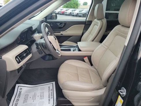Certified 2024 Lincoln Aviator Reserve w/ Elements Package Plus AWD/4WD image 15