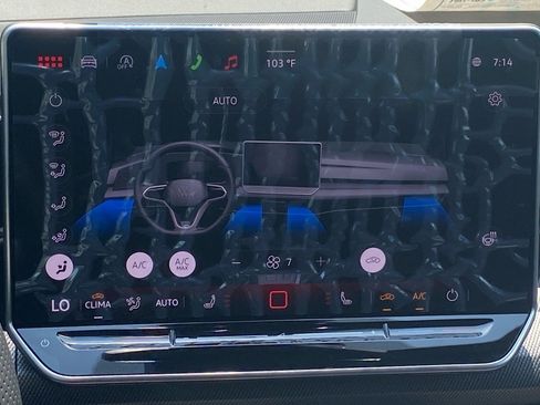 New 2025 Volkswagen GTI SE image 5