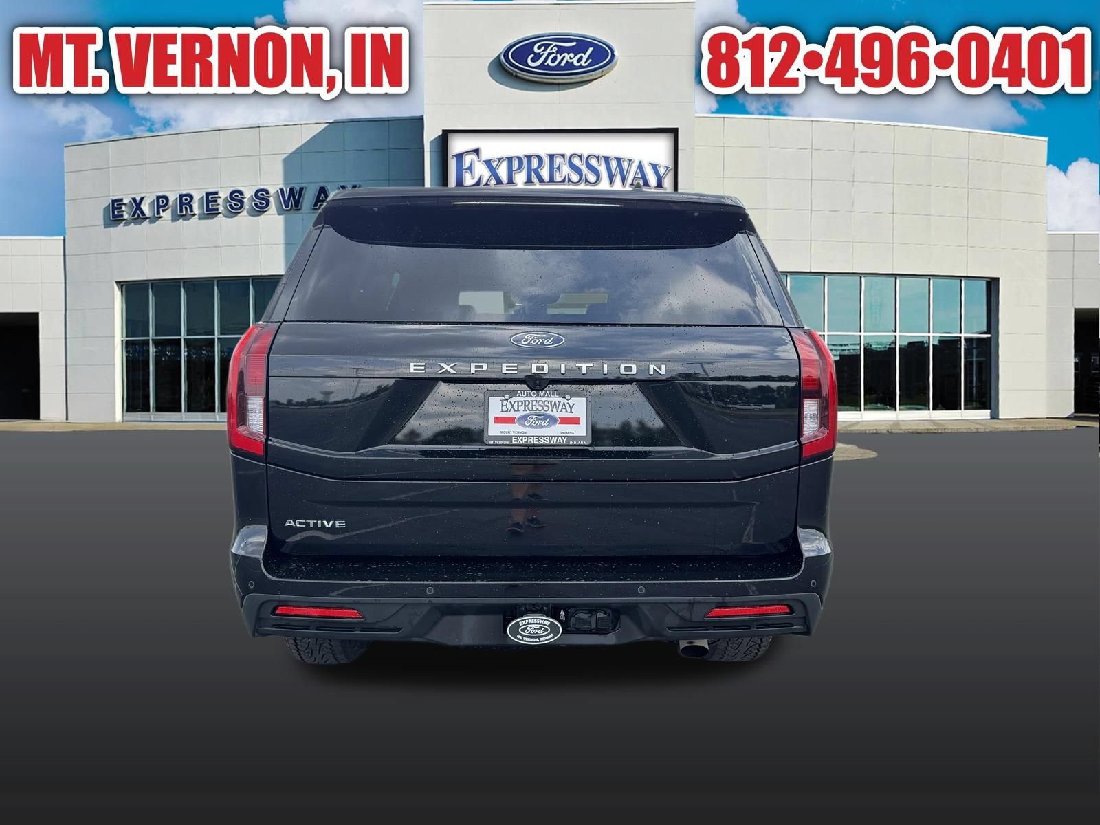 Used 2025 Ford Expedition Active AWD/4WD image 7