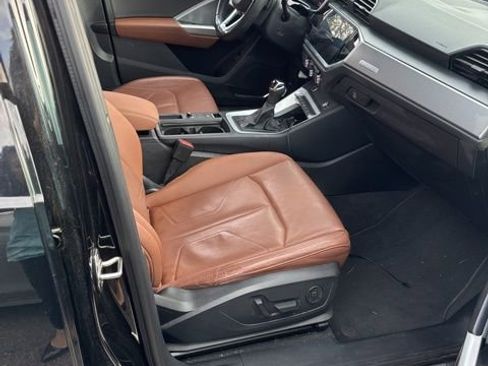 Used 2021 Audi Q3 2.0T Premium Plus w/ Premium Plus Package image 4